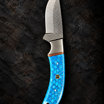 "Blue Trail" Skinner | High Carbon RASP Steel Blade, Honeycomb Resin Handle TIK-002