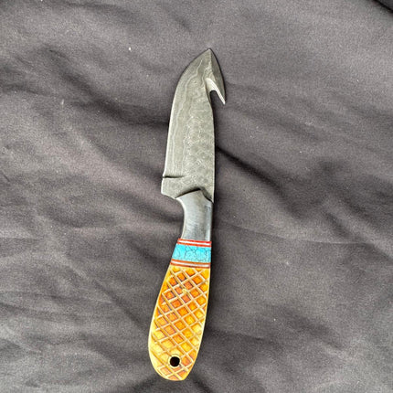 "Amber Turquoise" Damascus Gut-Hook Skinner | Genuine Damascus Steel Blade, Turquoise Inlay TIK-009