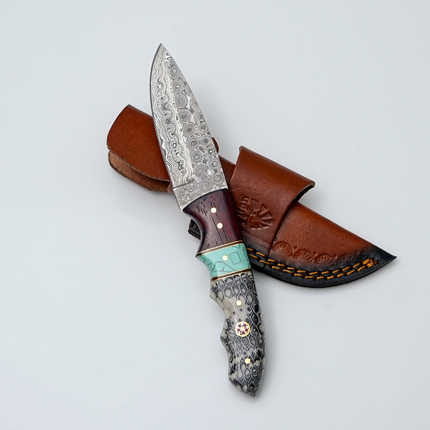 "Cobra" Hand-Forged Damascus Steel Hunting Knife with Turquoise & Honeycomb Handle - TK-508