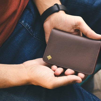 Slim Sleeved Leather Wallets - Cognac Brown