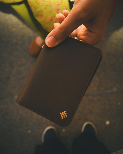 Slim Sleeved Leather Wallets - Cognac Brown