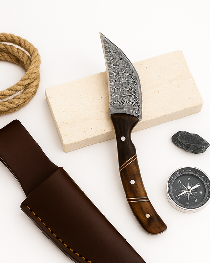Damascus Steel Skinning Knife – Wooden Handle | Hand-Forged Hunting & EDC Blade